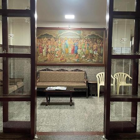 Sri Durgamba Lodge Бангалор Экстерьер фото